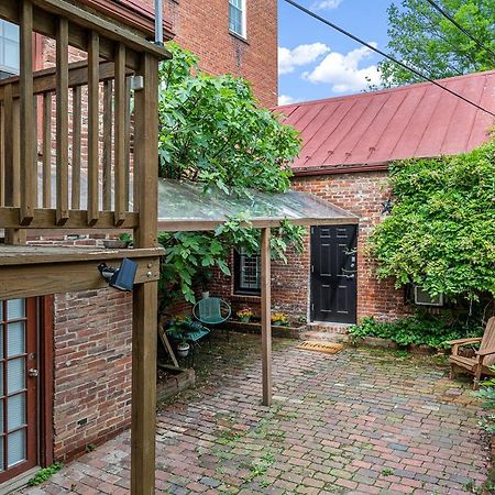 Private Loft Carriage House Walk Score 95 Alexandria Buitenkant foto