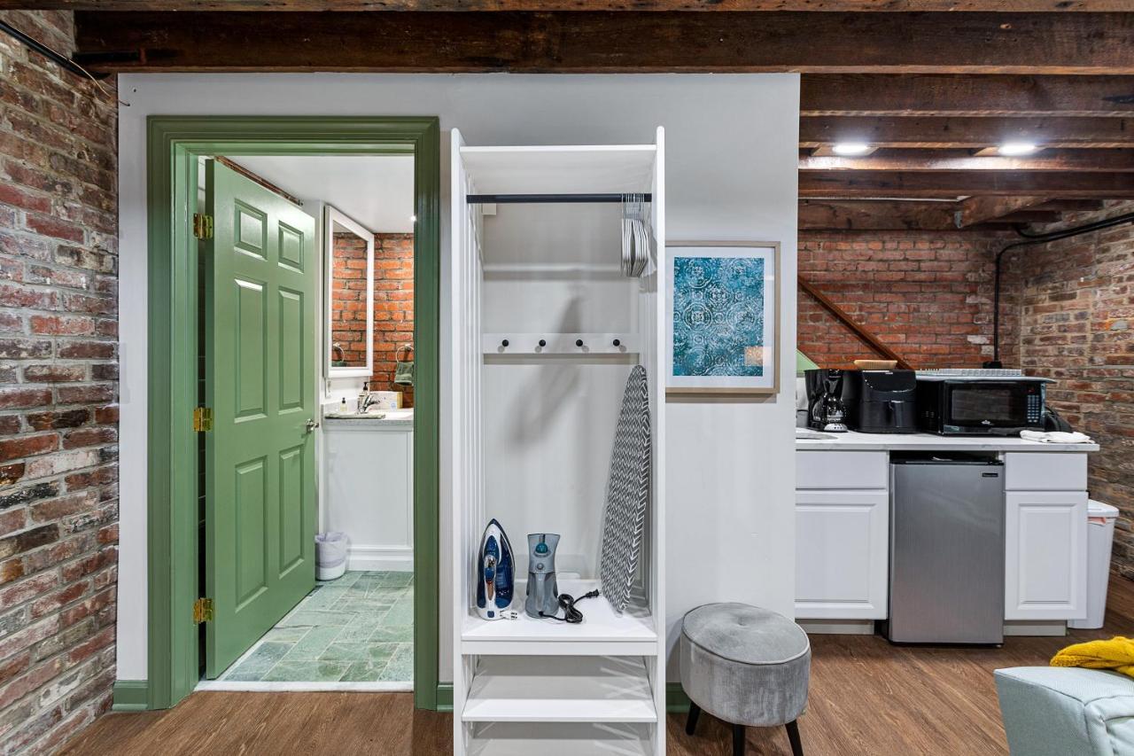 Private Loft Carriage House Walk Score 95 Alexandria Buitenkant foto