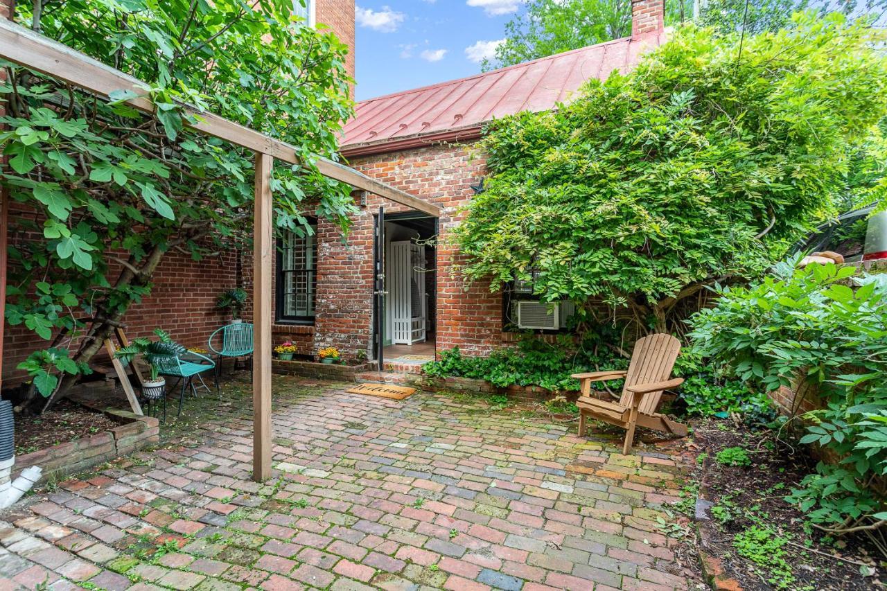 Private Loft Carriage House Walk Score 95 Alexandria Buitenkant foto