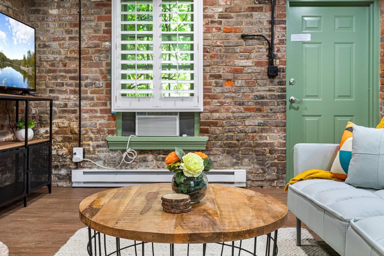 Private Loft Carriage House Walk Score 95 Alexandria Buitenkant foto