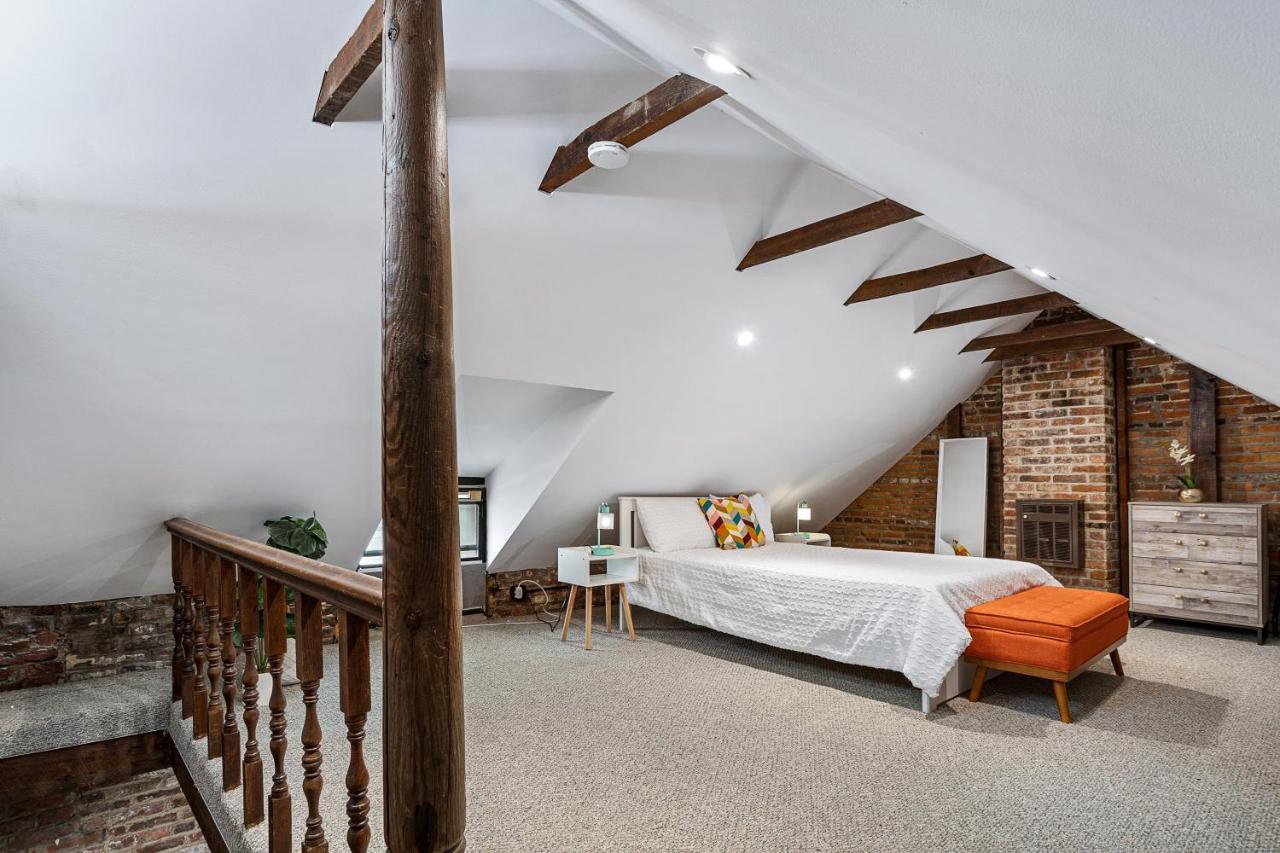 Private Loft Carriage House Walk Score 95 Alexandria Buitenkant foto